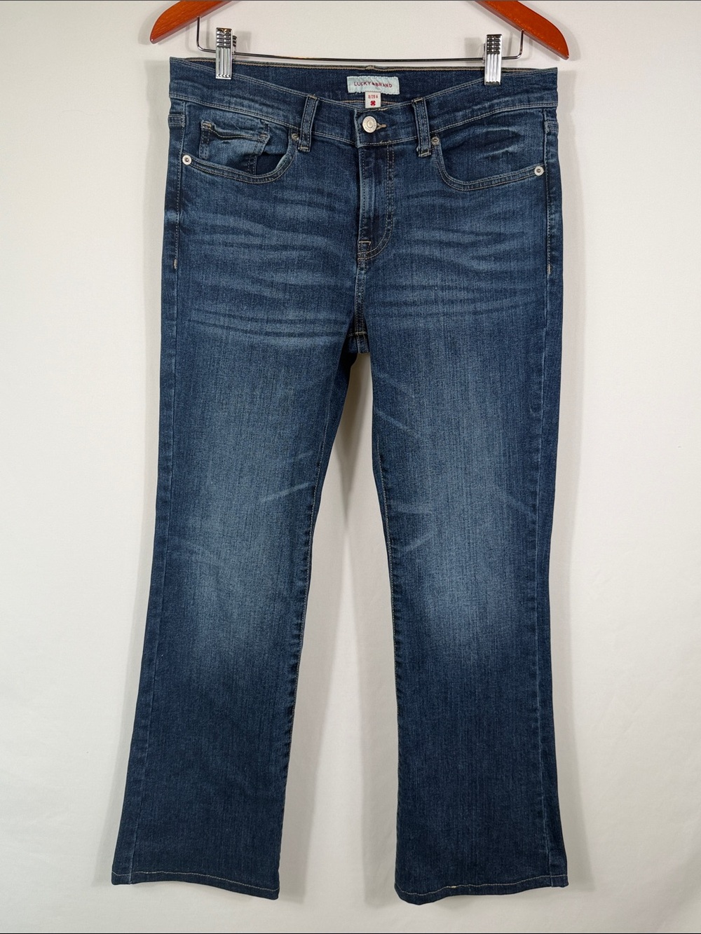 Lucky Brand Sweet Mid Rise Boot‎ Dark Blue Flare Jeans. Womens Size 8. Stretch
